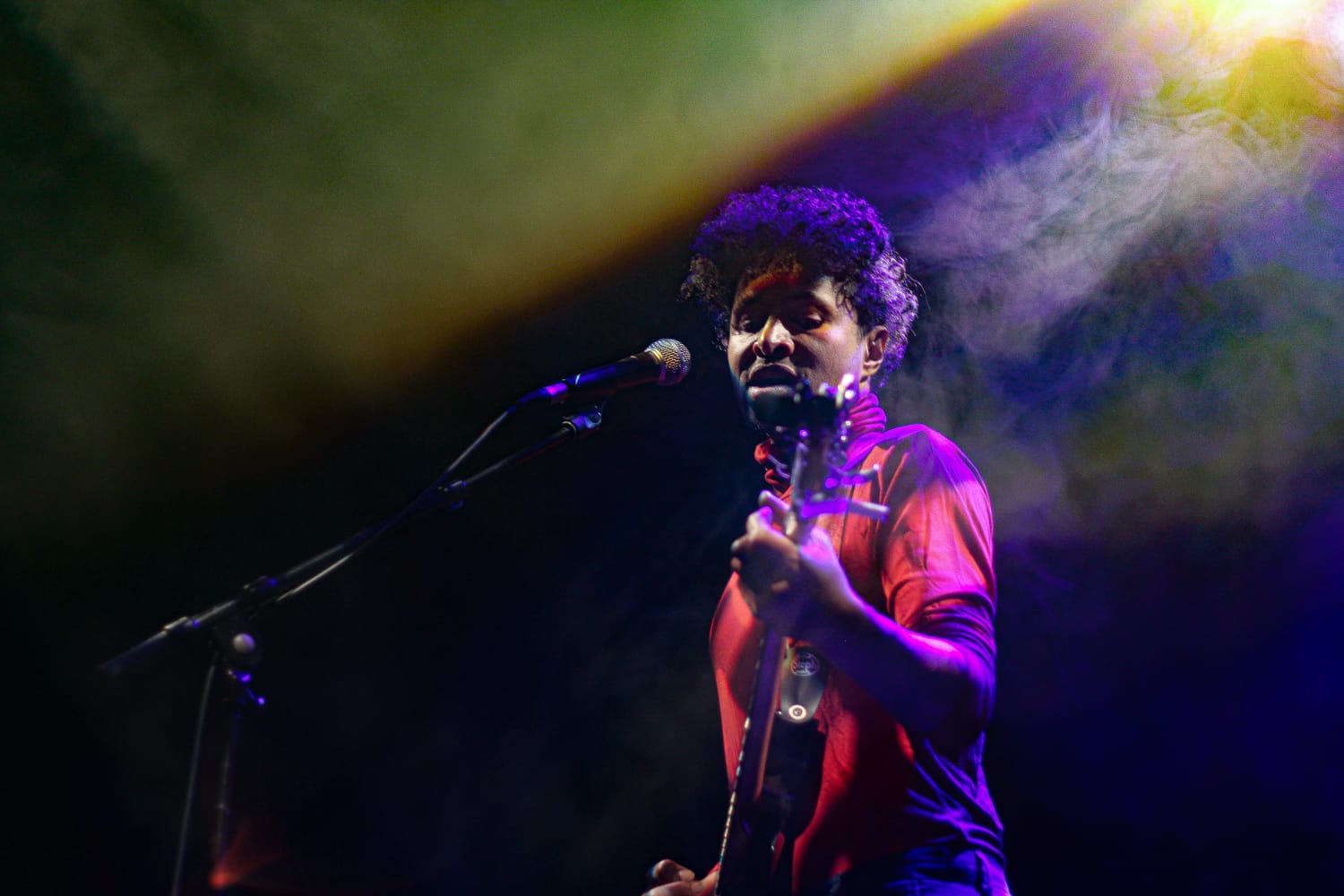 Entre Nairobi et Liverpool, les murmures folk d’Edward Kamau