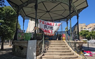 Mineur·es en danger : l’administration juge, la rue condamne